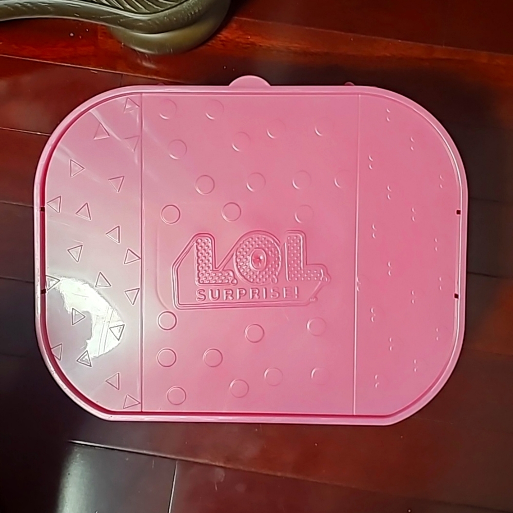 L.O.L Surprise!